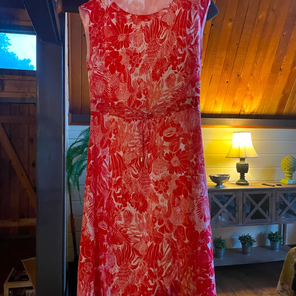 NWOT H&M mid-length dress with boat neck.